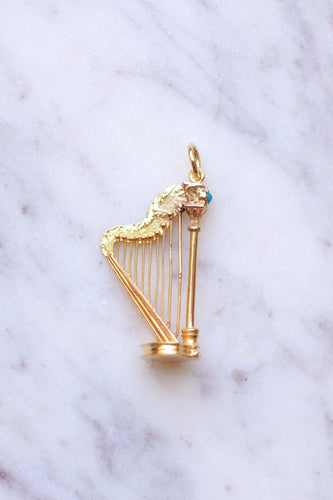 Pendentif Pendentif Victorien Harpe en or jaune et turquoise à compartiment secret 58 Facettes