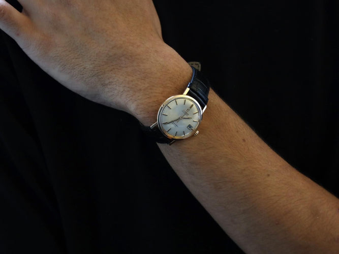 Montre Omega Montre Seamaster Or rose 58 Facettes 2446478CN
