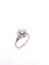 Bague 56 Bague marguerite platine diamants 58 Facettes