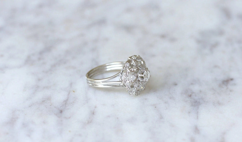 Bague Bague spirale or blanc et diamants 58 Facettes