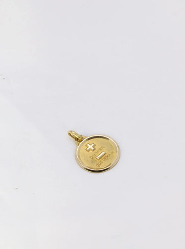 Pendentif Médaille Amour Augis "L'originale" Or jaune "Plus qu’hier moins que demain" 58 Facettes J242
