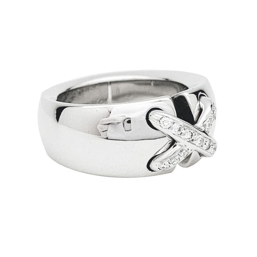 Bague 52 Bague Chaumet ,"Liens", or blanc et diamants. 58 Facettes 32678