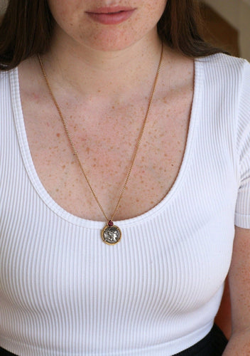 Collier Sautoir grenat et pièce romaine Déesse Diane 58 Facettes