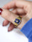 Bague Bague chevalière ancienne en or jaune et diamant sur émail bleu 58 Facettes