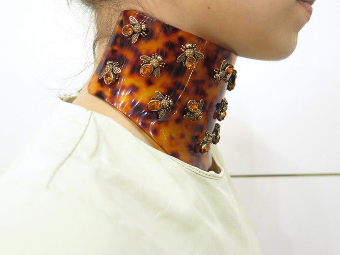 Collier parure ALEXANDER MCQUEEN collier + bracelet abeille 2013 58 Facettes 253521