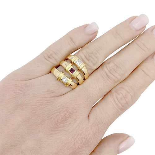 Bague 52 Bagues Tiffany & Co, or jaune, rubis et diamant. 58 Facettes 33319