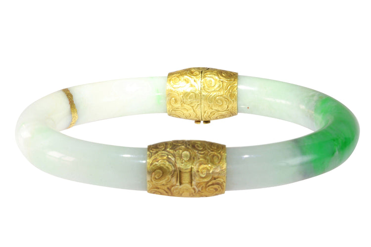 Bracelet Jade vintage avec raccords en or 18 carats : les chroniques silencieuses d'un bracelet victorien 58 Facettes 19254-0157