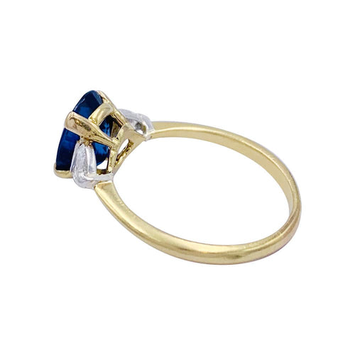 Bague 54 Bague saphir ovale, diamants troïdas. 58 Facettes 32438