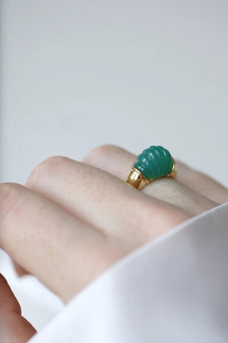 Bague Bague or jaune et chrysoprase dôme godronné 58 Facettes