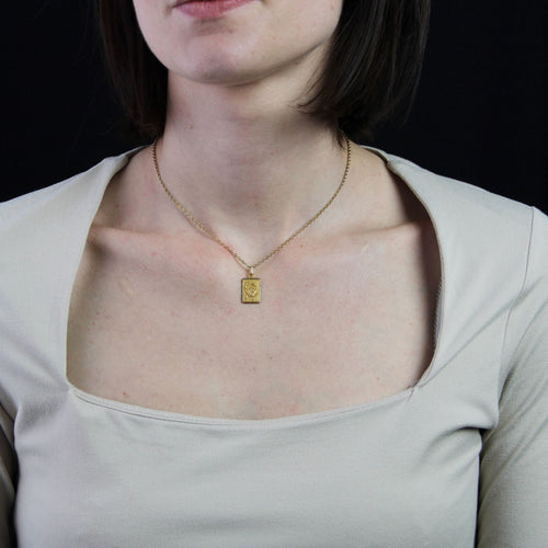 Pendentif Médaille or rose signe cancer 58 Facettes 18-016E