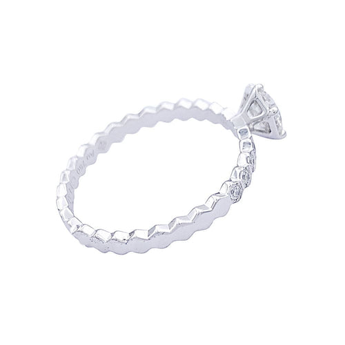 Bague 56 Bague Chaumet, Solitaire Bee my Love, or blanc, diamants. 58 Facettes 32452