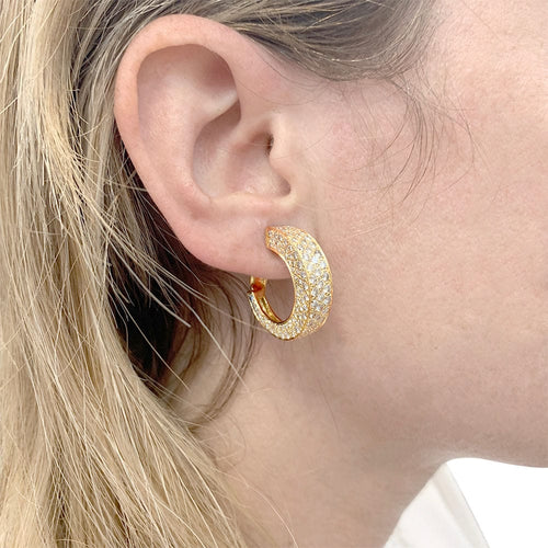 Boucles d'oreilles Clips d'oreilles O.J Perrin, or jaune, diamants. 58 Facettes 32899