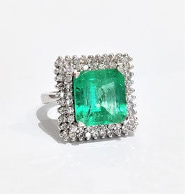 Bague 52.5 Bague or blanc émeraude de Colombie et diamants 58 Facettes 1-753/1