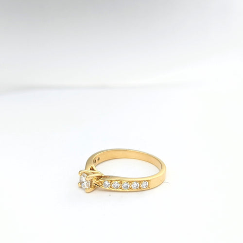Bague Solitaire en or jaune et diamants 58 Facettes 20620