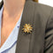 Broche Broche Cartier "Fleur" en or jaune et diamants. 58 Facettes 31448