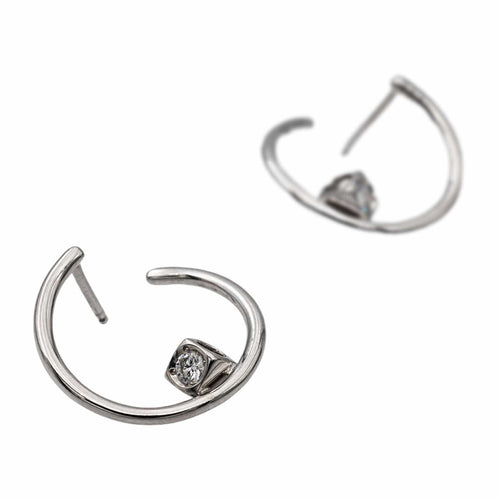 Boucles d'oreilles Dinh Van Boucles d'oreilles Créoles Le Cube Diamant Or blanc Diamant 58 Facettes 2865689RV