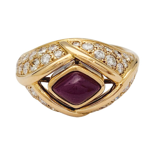 Bague 54 Bague Cartier en or jaune, diamants et rubis. 58 Facettes 31807