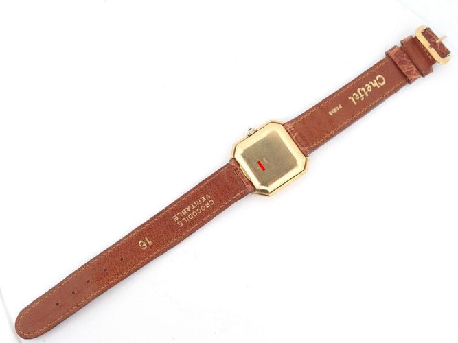 Montre vintage montre BAUME ET MERCIER 29 mm en or jaune 18k mecanique lady 58 Facettes 254182