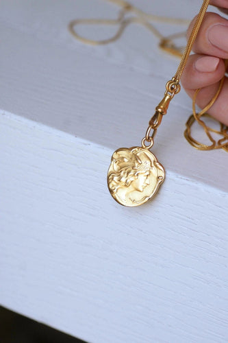Pendentif Médaille Art Nouveau Becker sur or 58 Facettes