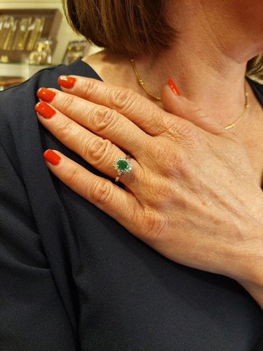 Bague BAGUE MARGUERITE ÉMERAUDE ET DIAMANTS 58 Facettes 064391