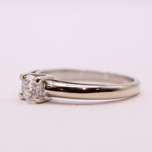 Bague Solitaire or blanc et diamant 58 Facettes