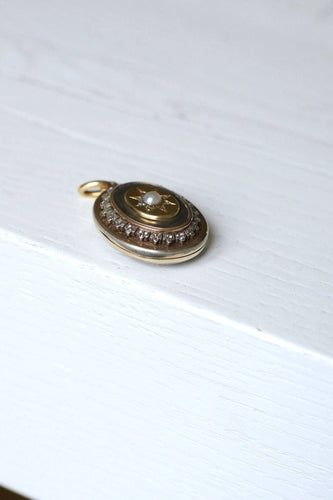 Pendentif Médaillon ancien or, argent, et diamants 58 Facettes