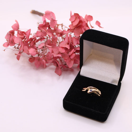 Bague Bague serpent or jaune et saphir 58 Facettes