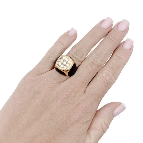 Bague 52 Bague Boucheron, "Chevalière", or jaune, bois et diamants. 58 Facettes 33173
