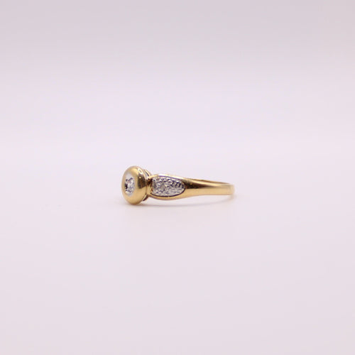 Bague Bague or jaune pavage de diamants 58 Facettes