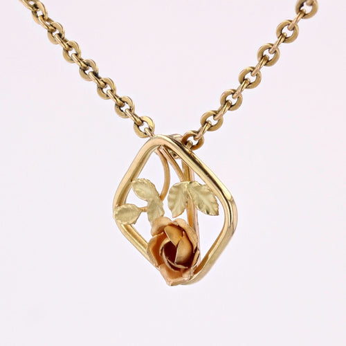 Pendentif Pendentif ancien bouton de rose 3 ors 58 Facettes CVP95