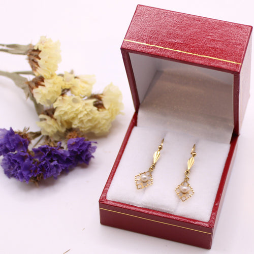 Boucles d'oreilles Dormeuses motif losange, perle 58 Facettes