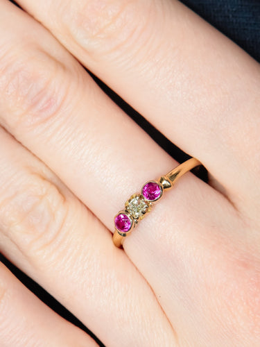 Bague 52 Bague Trilogie Rubis Diamants 58 Facettes