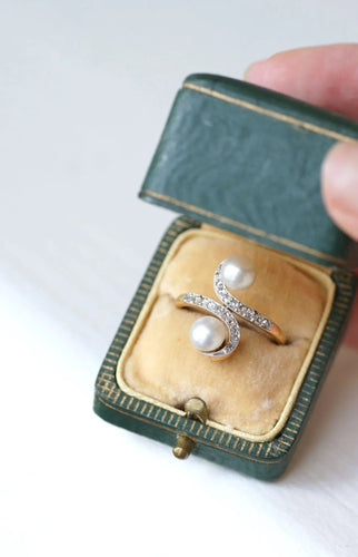 Bague Bague Toi et Moi perles et diamants 58 Facettes