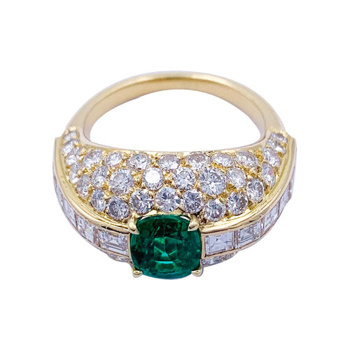 Bague 54 Bague or jaune, émeraude et pavage diamants. 58 Facettes 32324