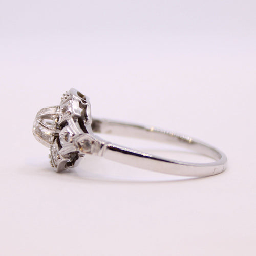 Bague Bague Art-déco Diamants et or blanc 58 Facettes