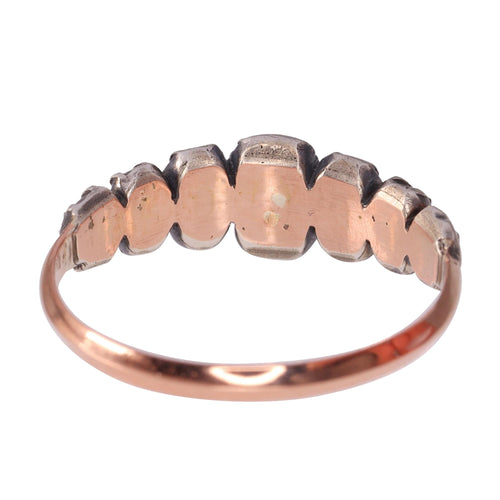 Bague 58 Murmures du passé : une bague baroque en diamant de 1700 58 Facettes 23331-0140