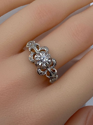 Bague Bague jonc rubanné diamants 58 Facettes
