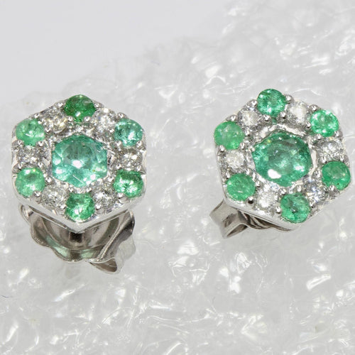 Boucles d'oreilles Puces d'oreilles émeraudes diamants 58 Facettes 21-513