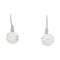Boucles d'oreilles Boucles d'oreilles Chanel, "Camélia", or blanc, diamants. 58 Facettes 32414