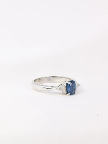 Bague 54 Bague trilogie saphir ovale diamants troïdia 58 Facettes J6
