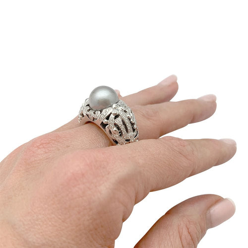 Bague 55 Bague Dior, "Désirée", or blanc, diamants. 58 Facettes 31440