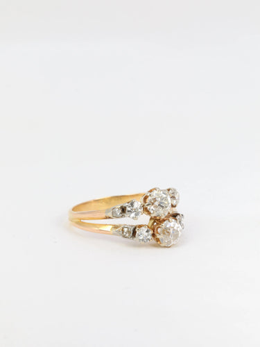 Boucles d'oreilles 62 Bague ancienne toi et moi en or, argent et diamants 58 Facettes 662
