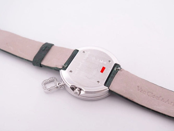 Montre Van Cleef & Arpels - Montre "Charms" Or Blanc DIamants 58 Facettes 244893