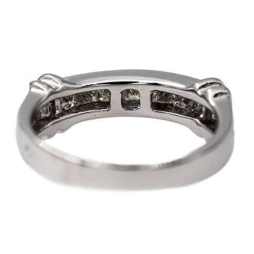 Bague 50 Bague Or blanc Diamant 58 Facettes 2686309CN