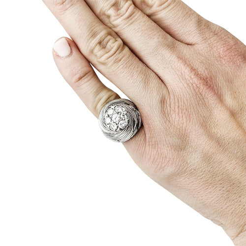Bague 46 Bague dôme en or, platine et diamants. 58 Facettes 30943