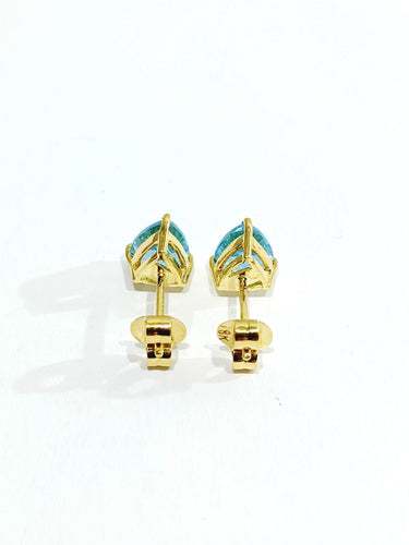 Boucles d'oreilles Paire de boucles d'oreilles or et topaze bleue 58 Facettes