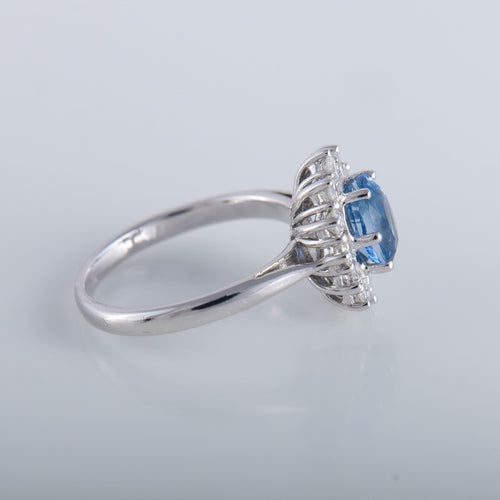 Bague 56 Bague Marguerite or blanc, diamants et saphir 58 Facettes
