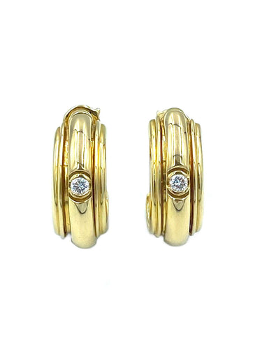 Boucles d'oreilles PIAGET. Boucles d’oreilles Possession or jaune et diamants 58 Facettes
