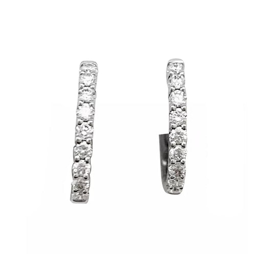 Boucles d'oreilles Paire de petites créoles en or blanc, diamants. 58 Facettes 33195