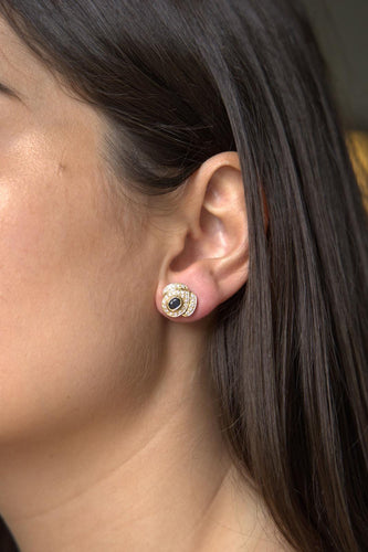 Boucles d'oreilles Boucles d'oreilles Puces Or jaune Saphir 58 Facettes 2378032CN